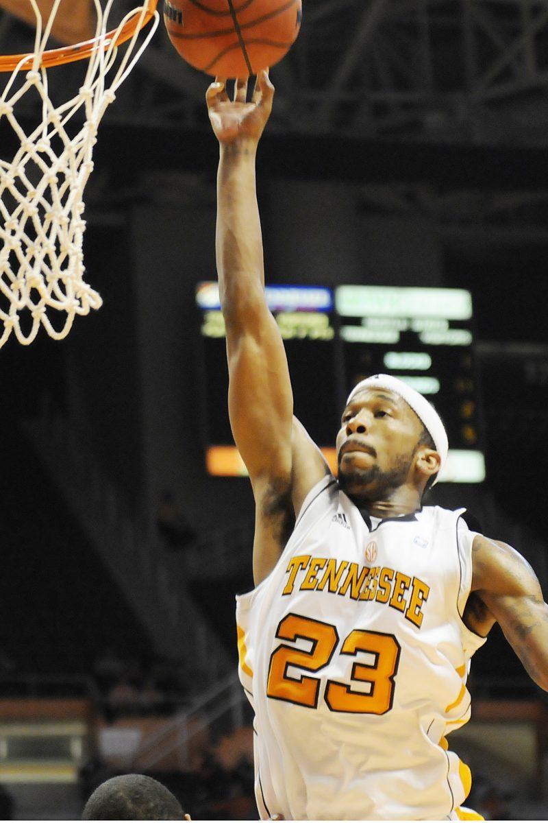Guard Cameron Tatum attempts a layup against USC on Feb. 8. The senior made into the 1000-point club against the Gamecocks, becoming the 44th all-time Tennessee member.