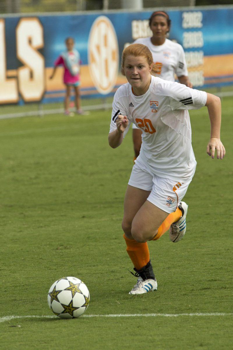 Freshman Susan Ferguson runs down the field against VCU on Aug. 26.