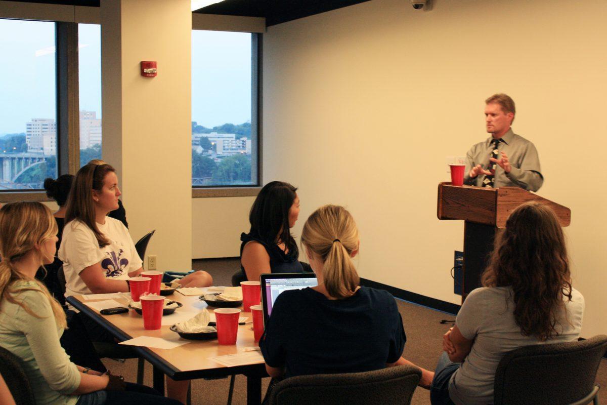 Guest speaker Bob Wilson, digital media manager at Moxley Carmichael, discusses his use of social media to students at a Public Relations Student Society of America meeting on Sept. 21, 2010.