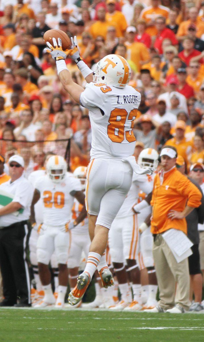Zach Rogers makes a catch against UGA on Sept. 29.