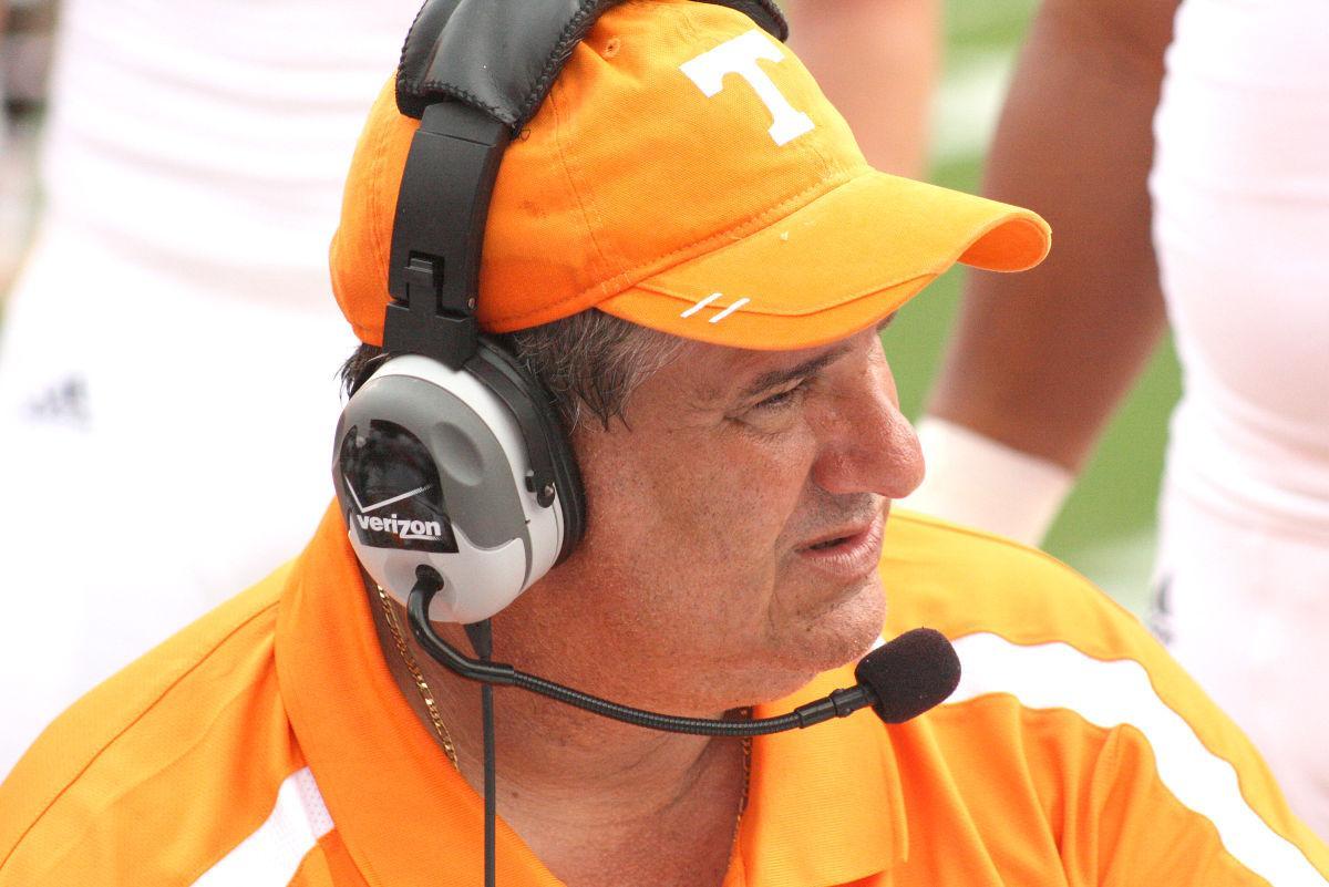 Sal Sunseri talks with the defense on the sidelines during the Georgia game on Sept. 29.