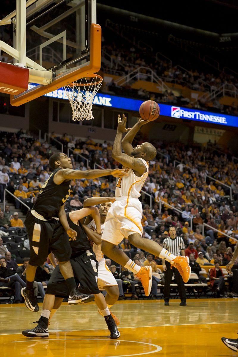Trae Golden attacks the basket against Oakland on Monday night.