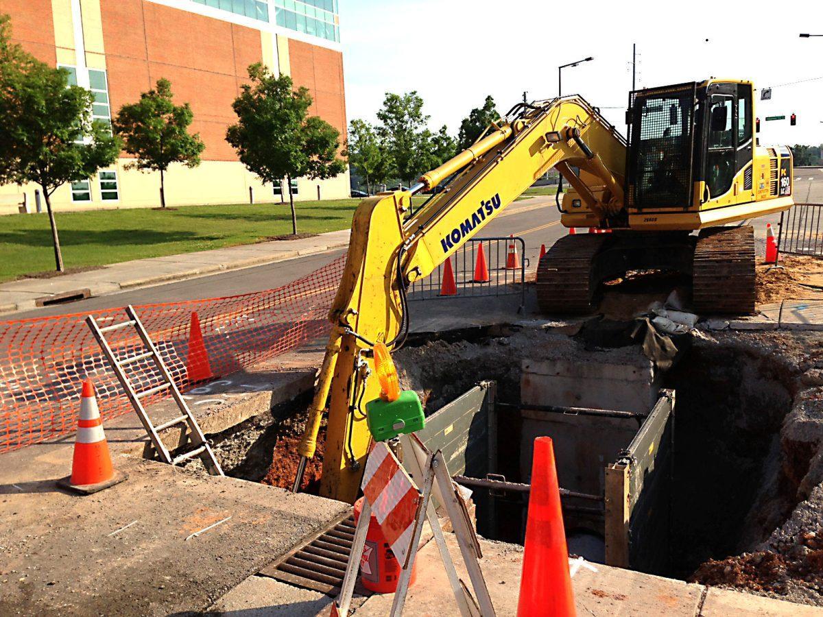 A portion of Andy Holt Avenue between Volunteer Boulevard and UT Drive is closed for the week, UT officials announced on June 11, 2013.
