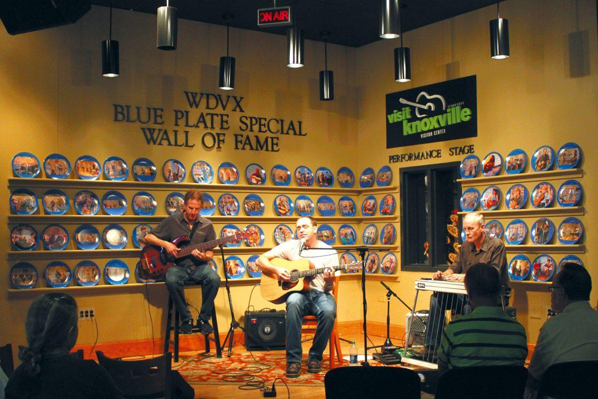 The Blue Plate Special, a concert every weekday at noon, offers live music in the Knoxville Welcome Center
