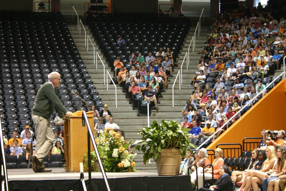 Bill McKibbon, this year's Life of the Mind author, addresses the freshman class in Thompson Boiling Arena on Monday, Aug. 19.