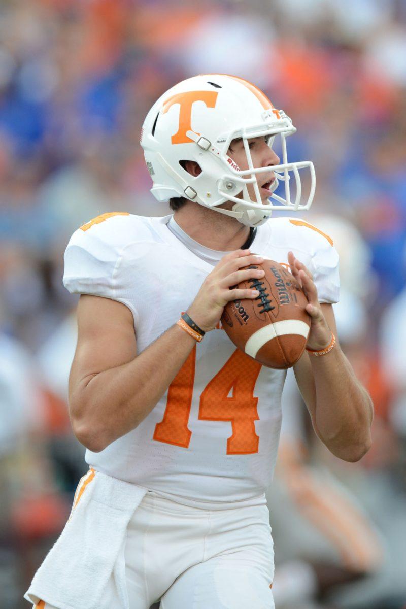 Junior quarterback Justin Worley looks for an a receiver in the second half against the Florida at Ben Hill Griffin Stadium on Saturday, Sept. 21