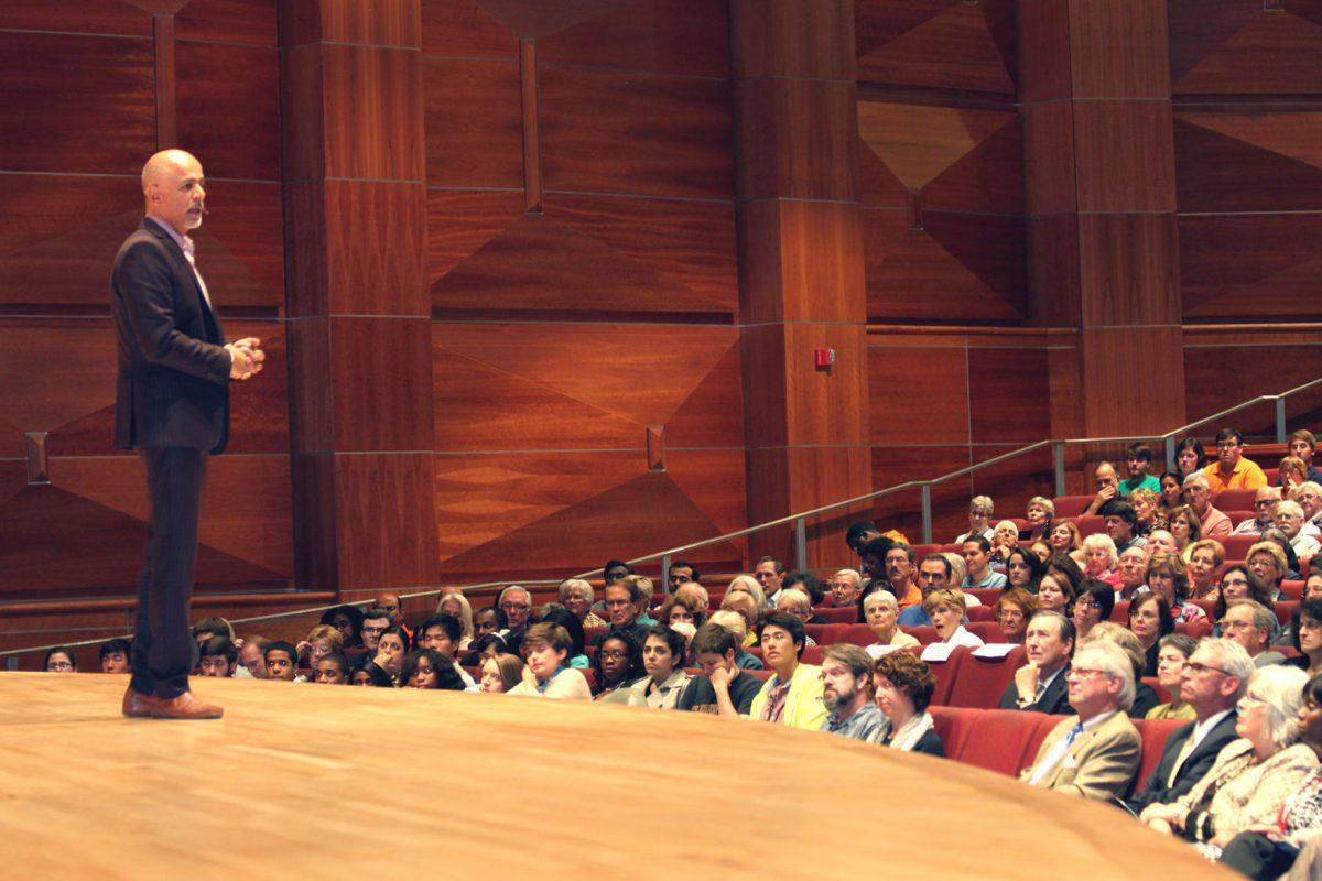 Abraham Verghese, Ph.D, a professor and physician, delivers the fourth annual Anne Mayhew Distinguished Honors Lecture in the Cox Auditorium on Sept. 25.