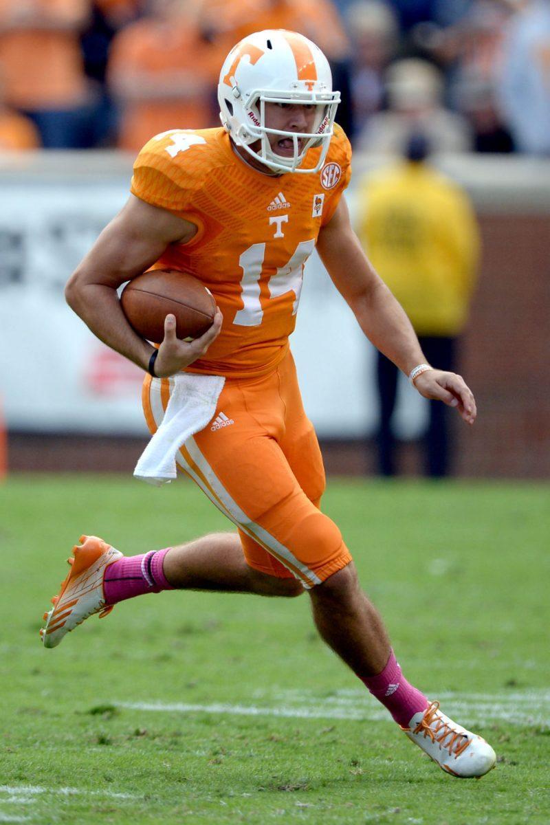 Quarterback Justin Worley runs for a first down against South Carolina at Neyland Stadium on Oct. 19.
