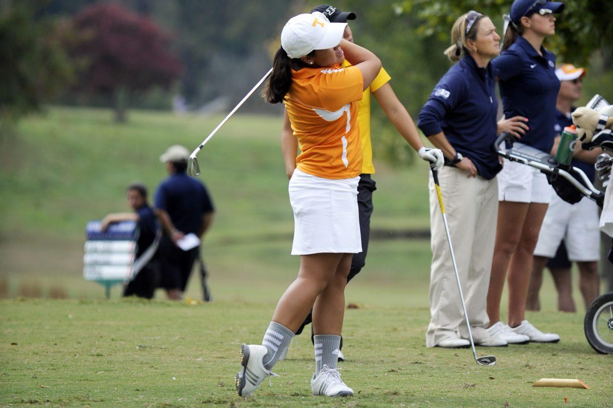 Senior Chessey Thomas swings during the Mercedes-Benz Collegiate Championship in Knoxville, Tenn., on Oct. 14, 2012.