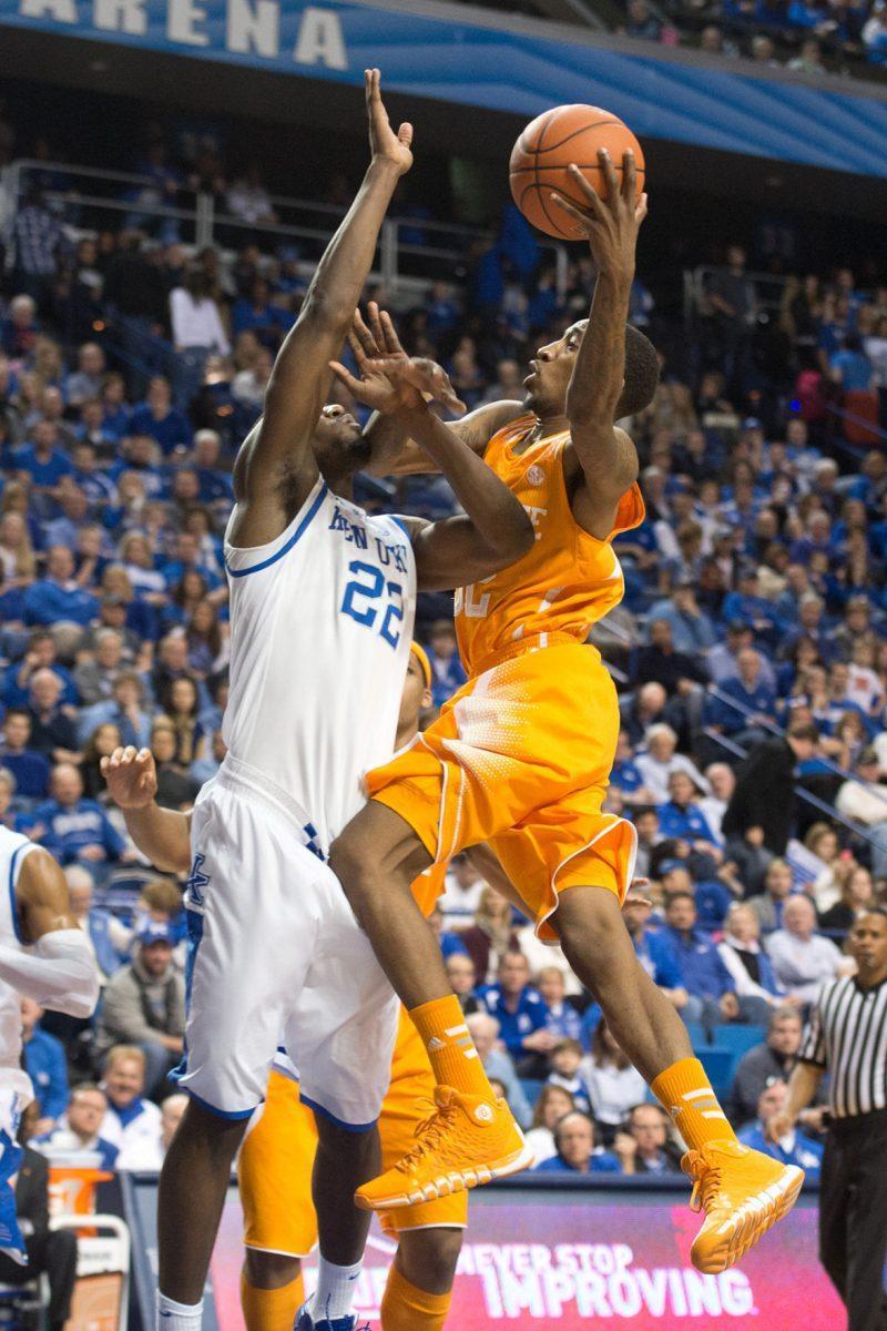 Senior guard Jordan McRae attempts to finish over his opponent during UT's 74-66 loss against Kentucky at Rupp Arena in Lexington, Ky., on Jan. 18.