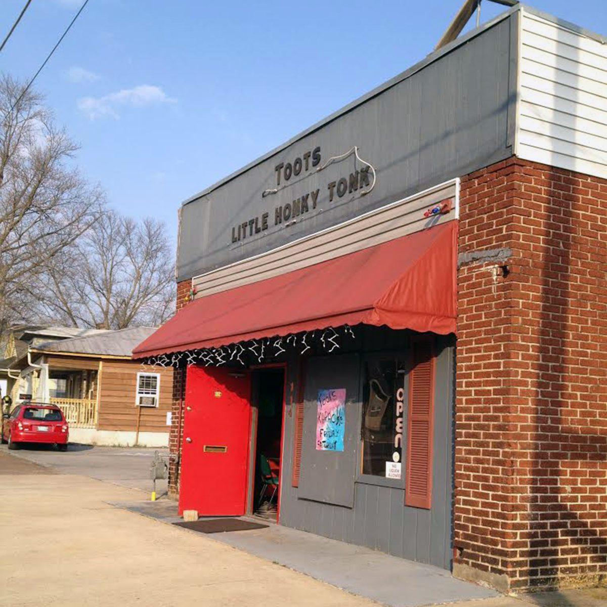 Located approximately 10 minutes away from campus, Toots Little Honky Tonk is a quaint karaoke bar with big Southern flair.