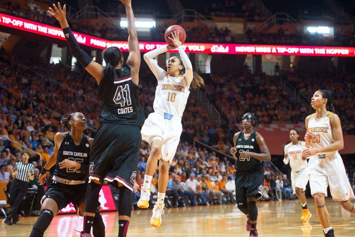 Senior guard Meighan Simmons pulls up for a shot during the Lady Vols' 73-61 win against No. 4 South Carolina at Thompson-Boling Arena on Sunday.