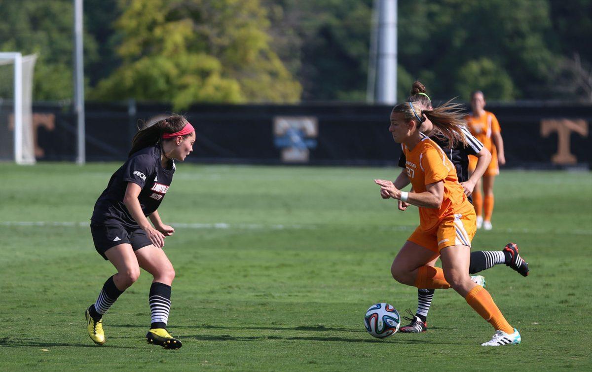 Sophomore forward Anna McClung, right, during the Lady Vols' tie game agaist the Louisville Cardinals on Aug 14.