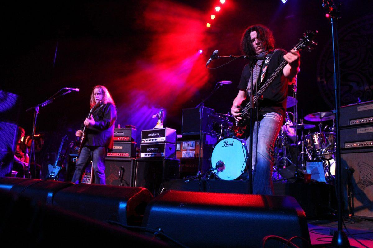 Gov't Mule rocks the Bijou Theatre with a sound resembling The Allman Brothers Band and Lynyrd Skynyrd.