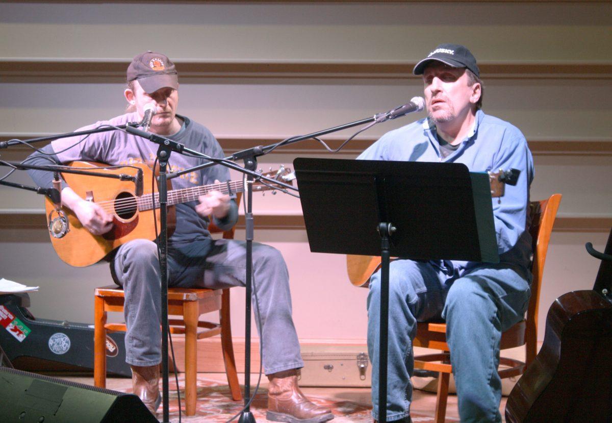 Craig Market &amp; Thomm Jutz performs Feb. 2 for Tennessee Shines, a Monday night radio show broadcasted by WDVX.