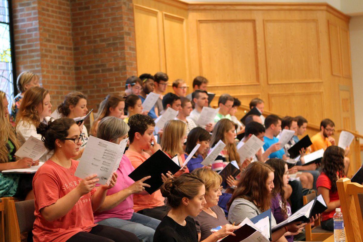 UT Chamber Singers rehearse at Farragut Presbyterian Church on July 15. 