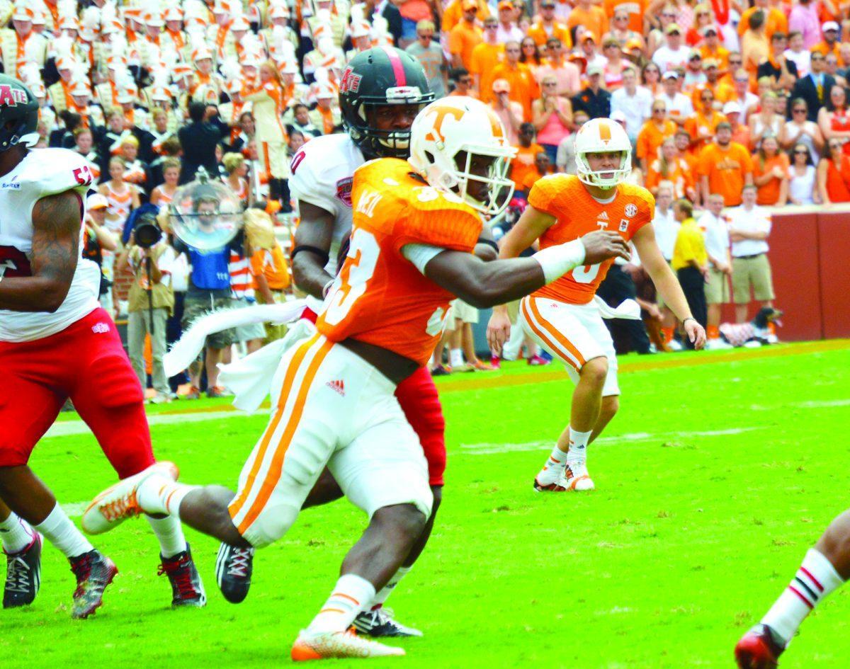 LaDarrell McNeil battles against Arkansas State in fall 2014.
