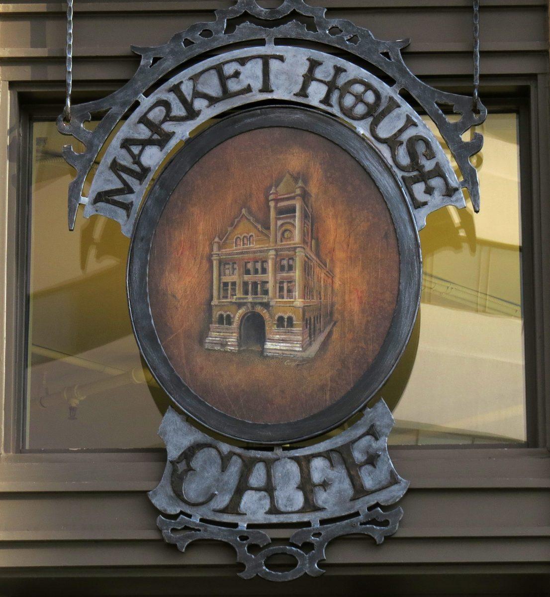 Market House Cafe opened Dec. 22, 2015 in Market Square.