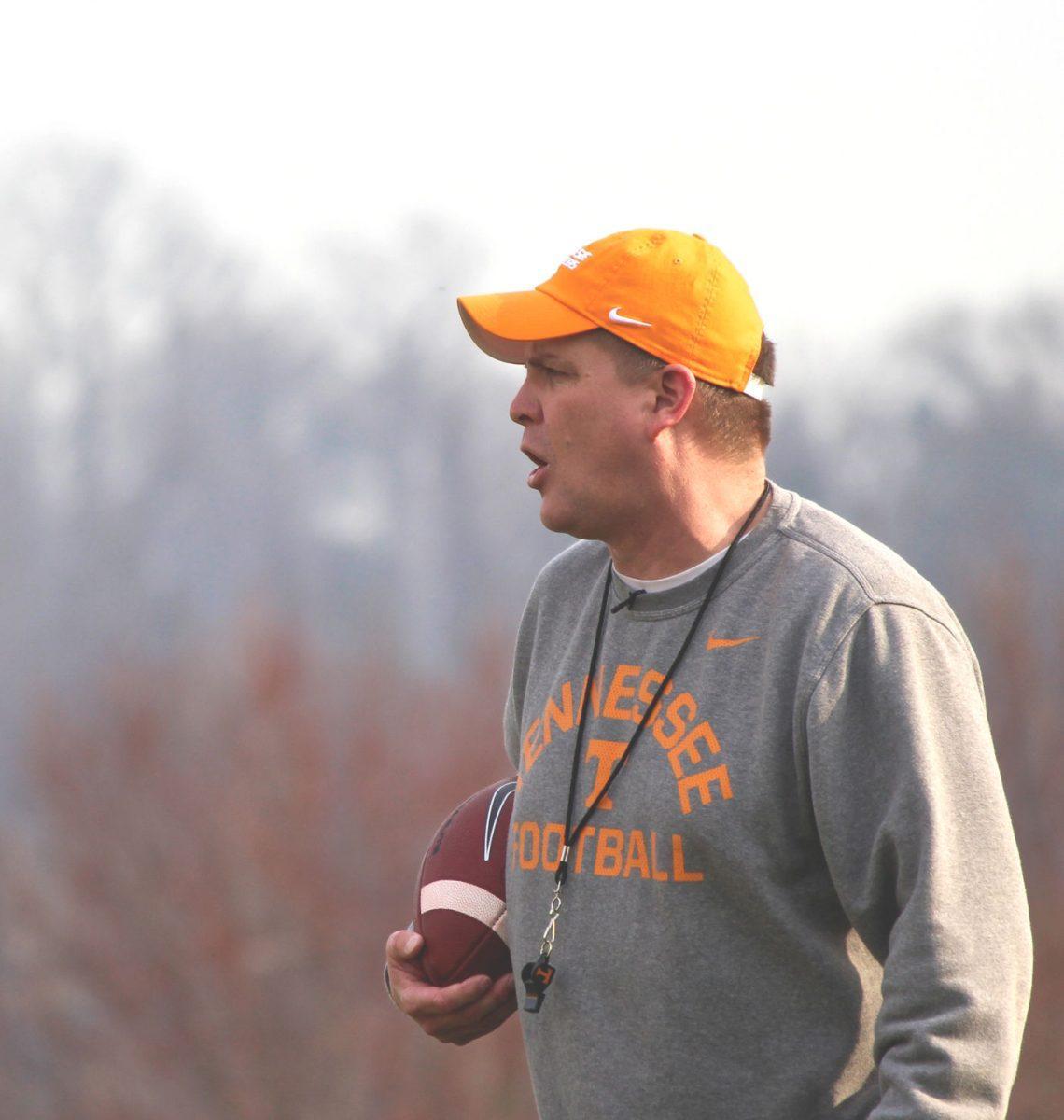 Bob Shoop calls out plays during the Vols football practice.