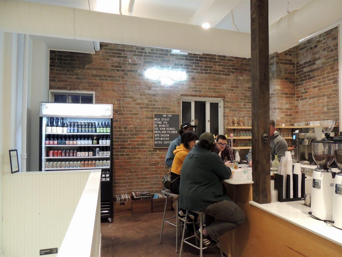 Honeybee Coffee is a new cafe in Knoxville that takes pride in its freshly roasted coffee.