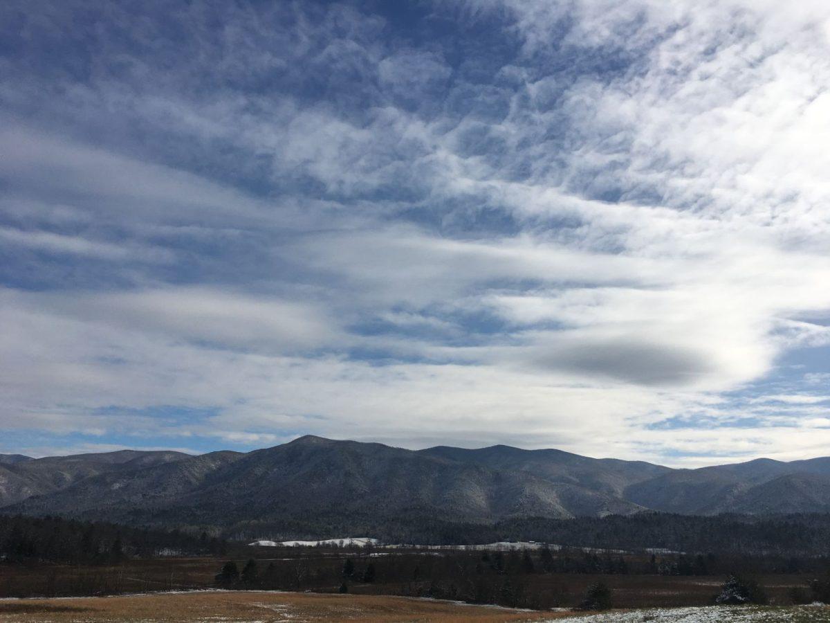 Cade's Cove has an 11 mile scenic auto loop.