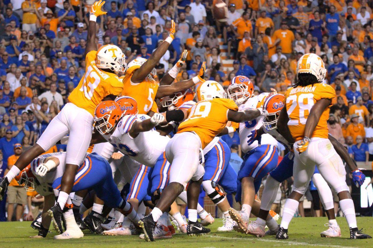 Tennessee special teams tries to block a field goal during game against Florida on Sept. 22, 2018 at Neyland Stadium.