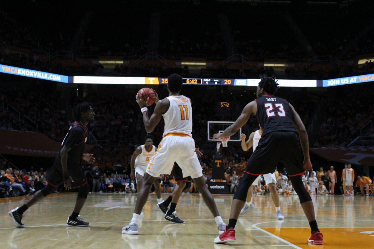 Kyle Alexander, #11, during game against Louisiana-Lafayette on Nov. 9, 2018 at Thompson-Boling Arena.