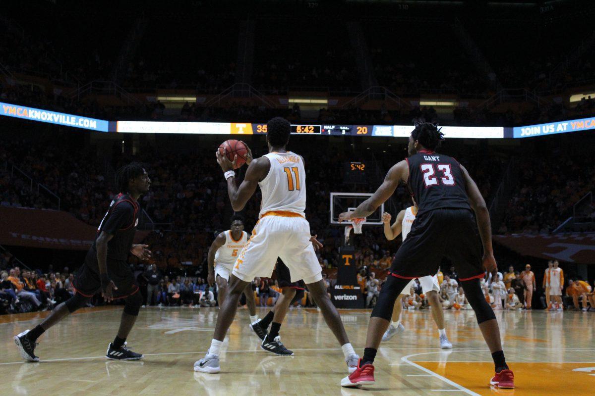 Kyle Alexander, #11, during game against Louisiana-Lafayette on Nov. 9, 2018 at Thompson-Boling Arena.
