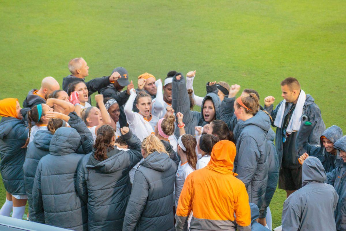 Tennessee Lady Vols break out after winning their game against Louisville on Nov. 9, 2018.