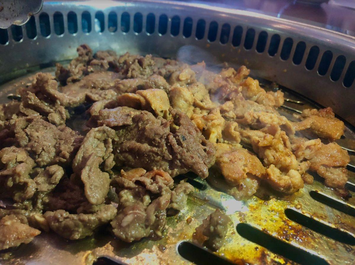 Kaya's barbecue includes an option to grill meat in a grill on the table.