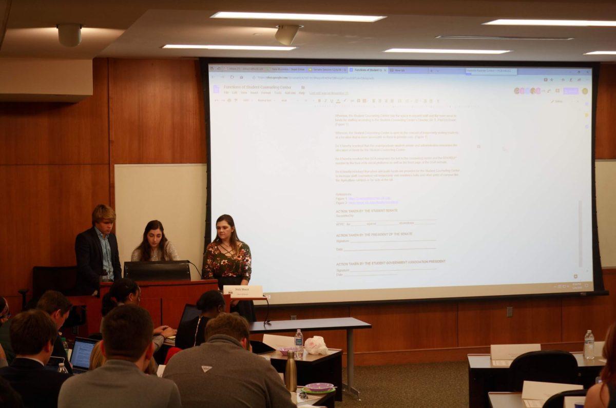 UTK senators pass a bill to open a conversation with the administration about the Student Counseling Center at the SGA meeting on Dec. 4, 2018. 