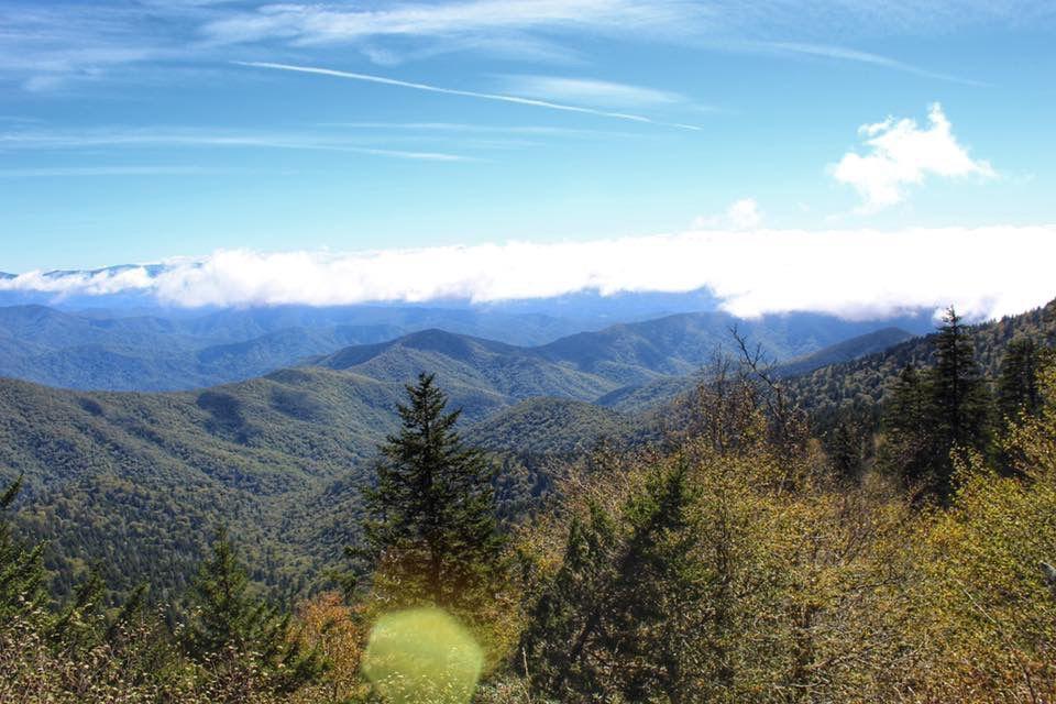 A view from the Clingman's Dome parking lot. 