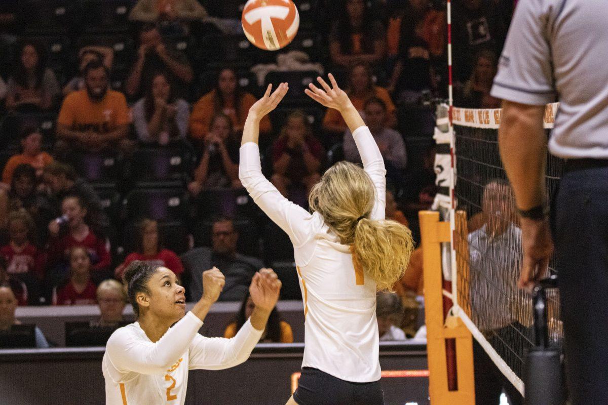 Lady Vols volleyball player, Kailey Keeble (#1), sets the ball to Alyssa Andreno (#2) against Mississippi State at Thompson Boling Arena on Sunday, October 13, 2019. 