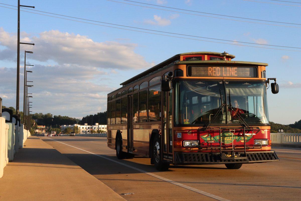 A free Knoxville Area Transit trolley connects downtown Knoxville to South Knox running Monday through Saturday at different times, usually stopping every 7 minutes.