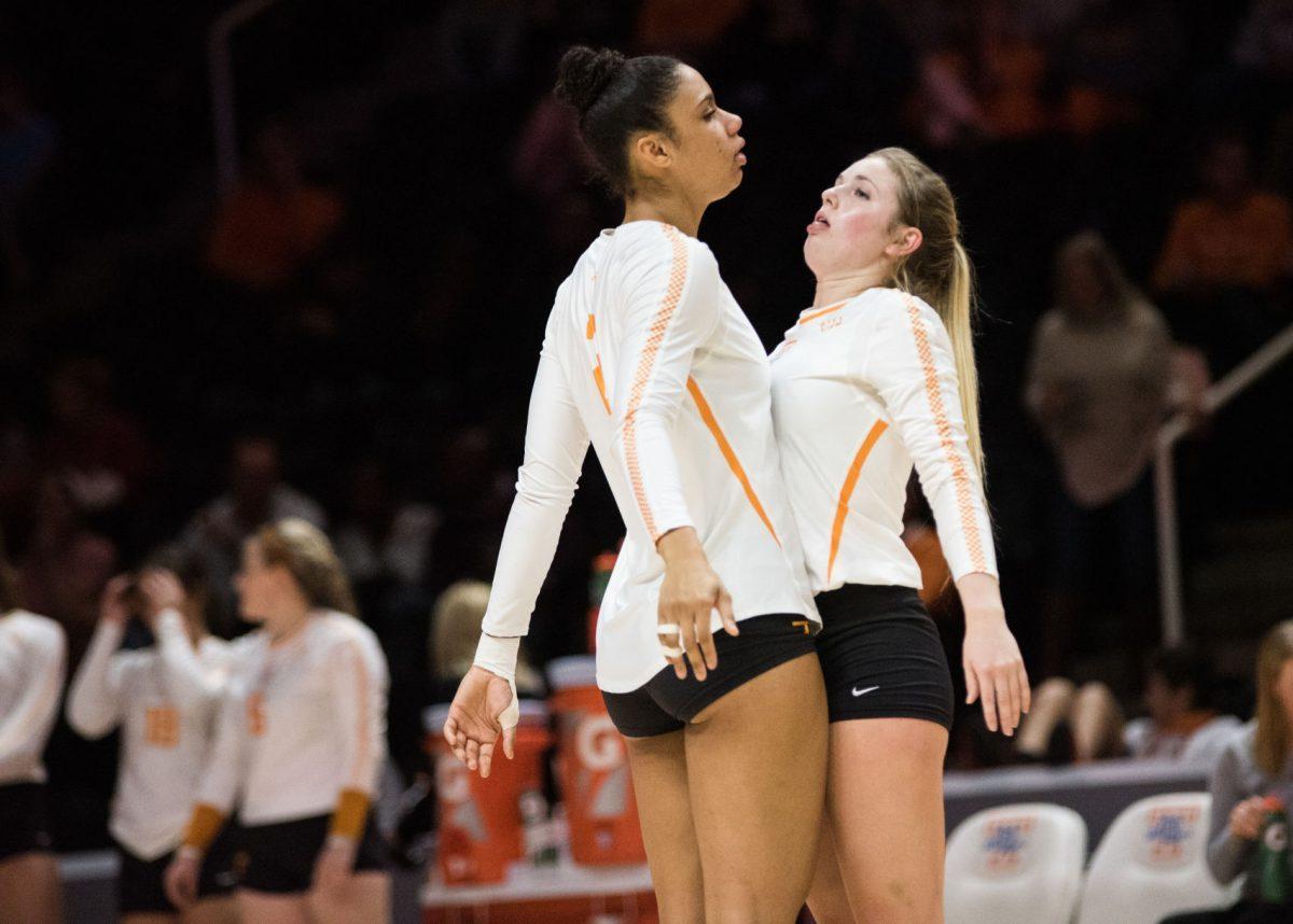 Tennessee's Alyssa Andreno (2) and Sedona Hansen (11) chest bump each other during the game against Auburn University on Wednesday, November 27, 2019 at Thompson-Boling Arena.