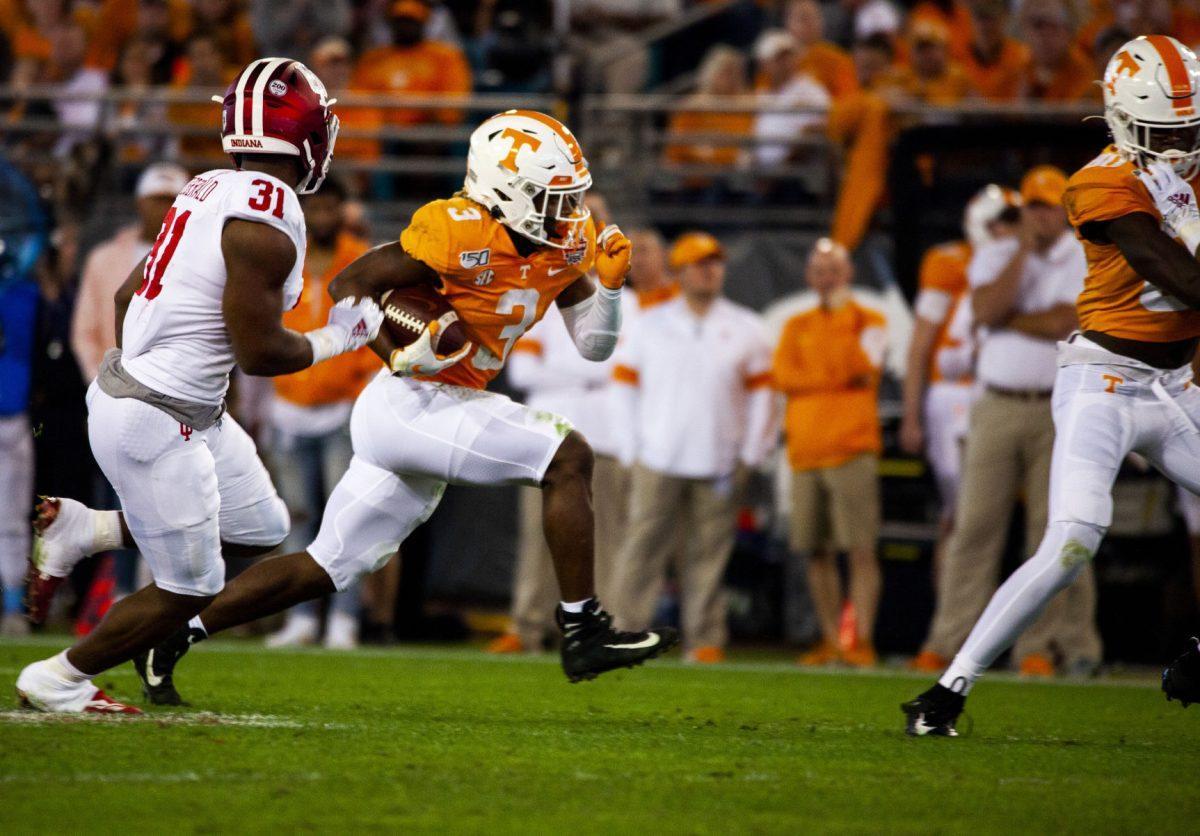 #3 Eric Gray for the Tennessee volunteers facing Indiana in the 2020 Tax Slayer Bowl.