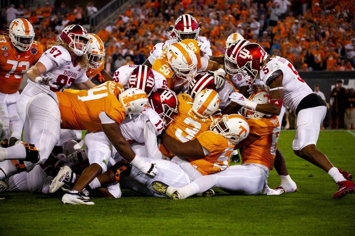 #3 Eric Gray for the Tennessee volunteers facing Indiana in the 2020 Tax Slayer Bowl.