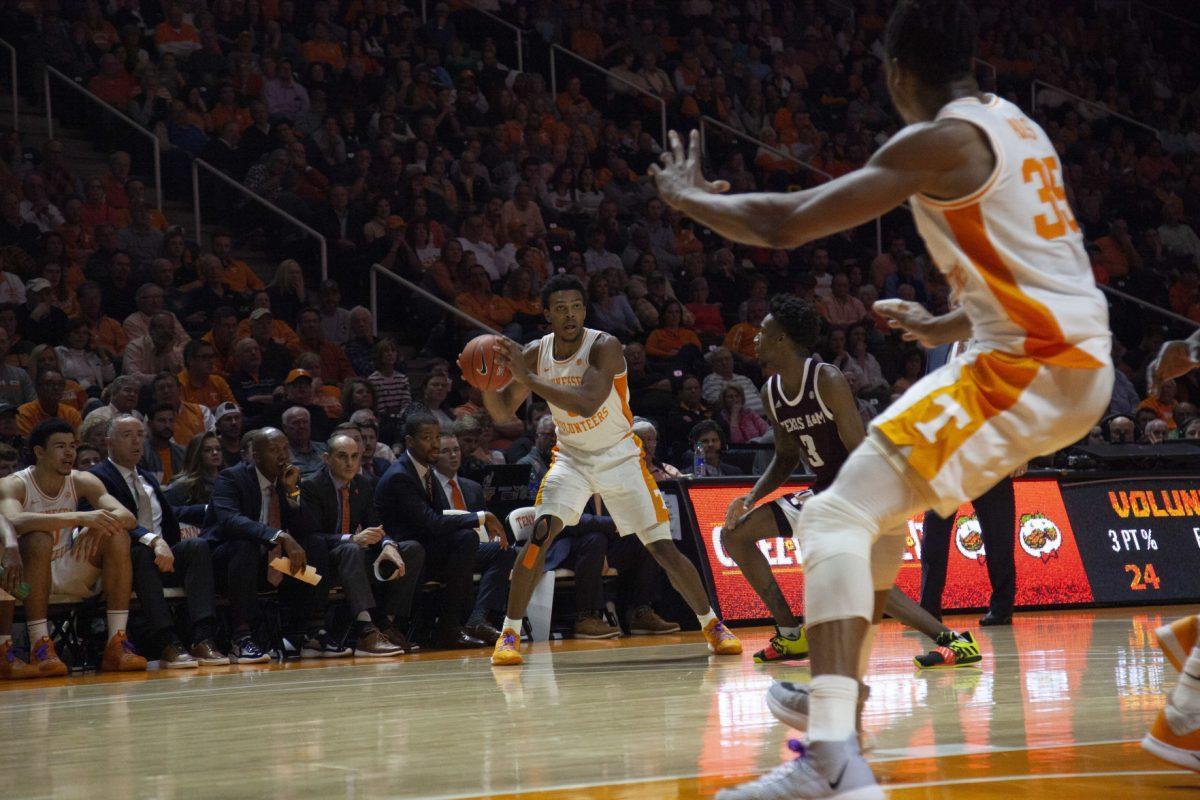 Josiah-Jordan James, #5, looks up to pass during the game against Texas A&amp;M on Tuesday, January 28, 2020 at Thompson-Boling Arena.