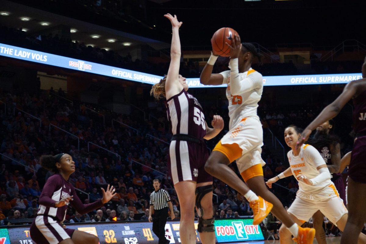 Jordan Horston, #25, jumps up to put the ball in the hoop during the game against Mississippi State on Thursday, February 6, 2020 at Thompson-Boling Arena.