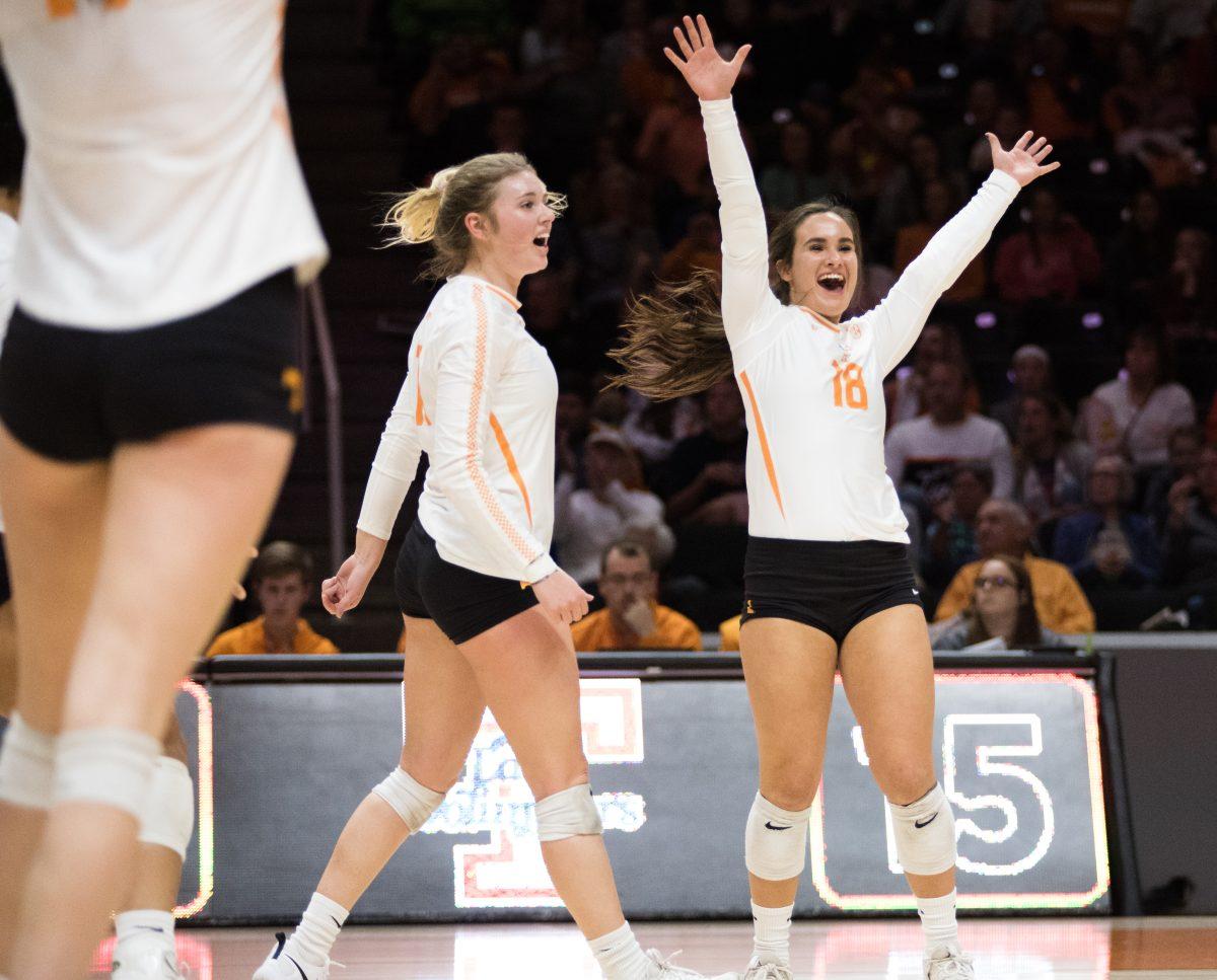 Tennessee's Giana Pellizzon (18) reacts after a play during the game against Auburn University on Wednesday, November 27, 2019 at Thompson-Boling Arena.
