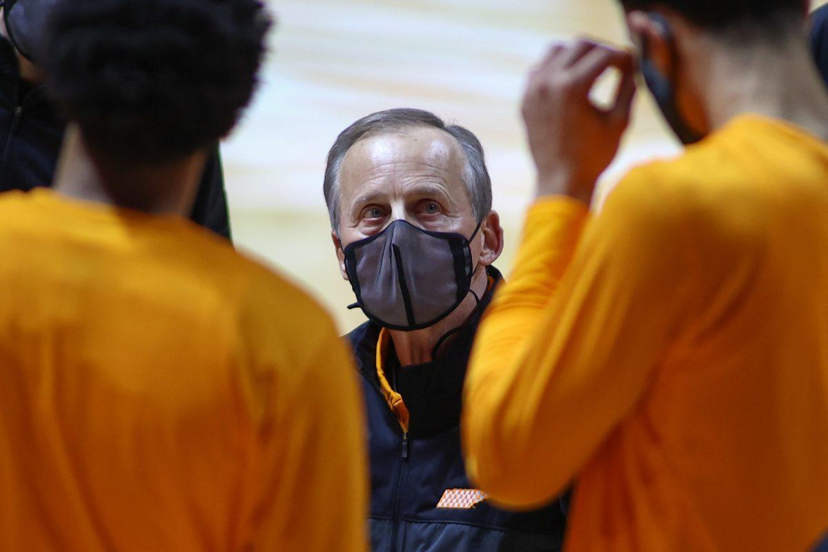 Dec 21, 2020; Knoxville, Tennessee, USA; Tennessee Volunteers head coach Rick Barnes during a timeout in the second half against the Saint Joseph's Hawks at Thompson-Boling Arena. Mandatory Credit: Randy Sartin-USA TODAY Sports