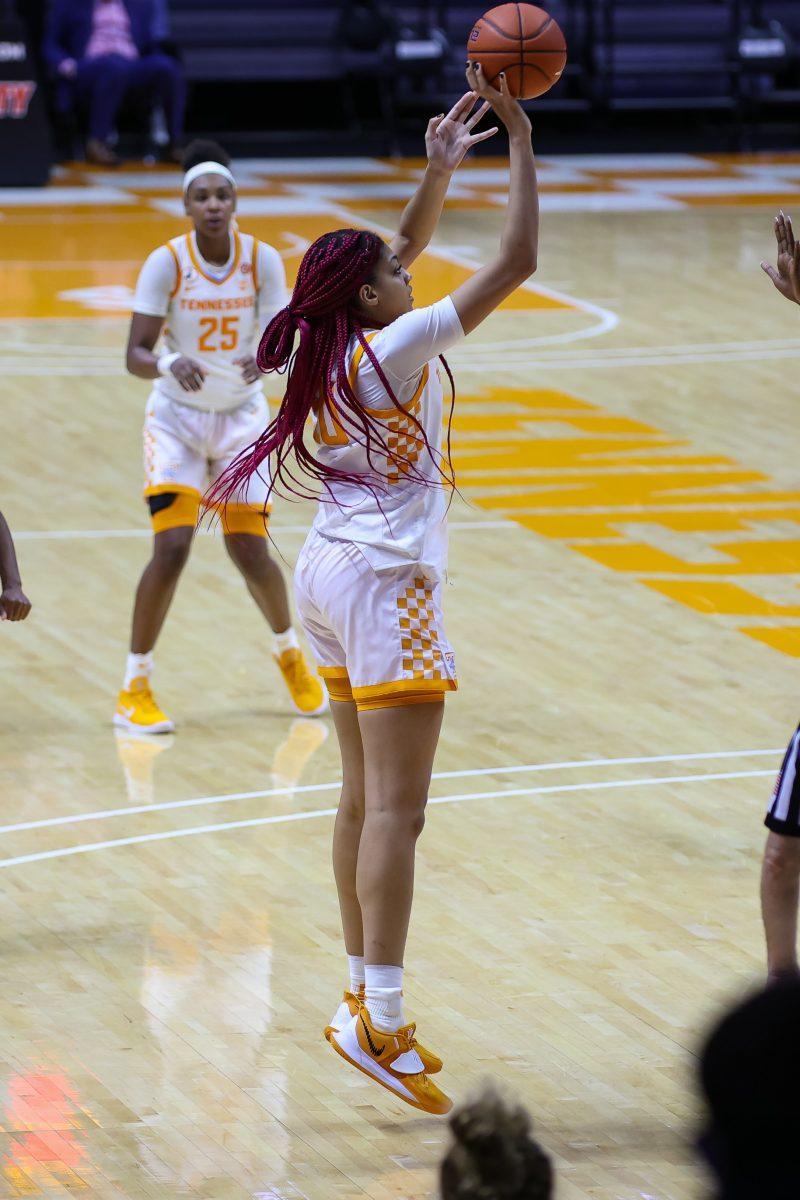 Jan 31, 2021; Knoxville, Tennessee, USA; Tennessee Lady Vols center Tamari Key (20) shoots the ball against the Florida Gators during the second half at Thompson-Boling Arena. Mandatory Credit: Randy Sartin-USA TODAY Sports