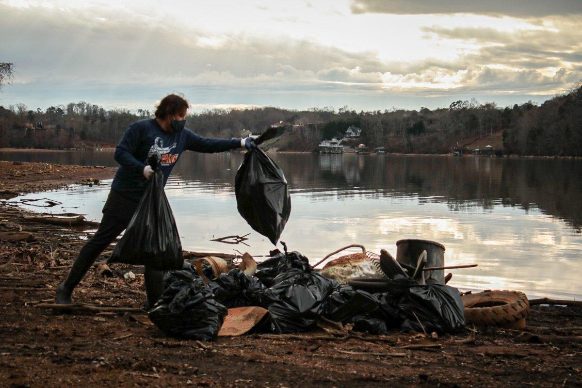 The Tennessee River Clean Up event on Jan. 27, 2021.