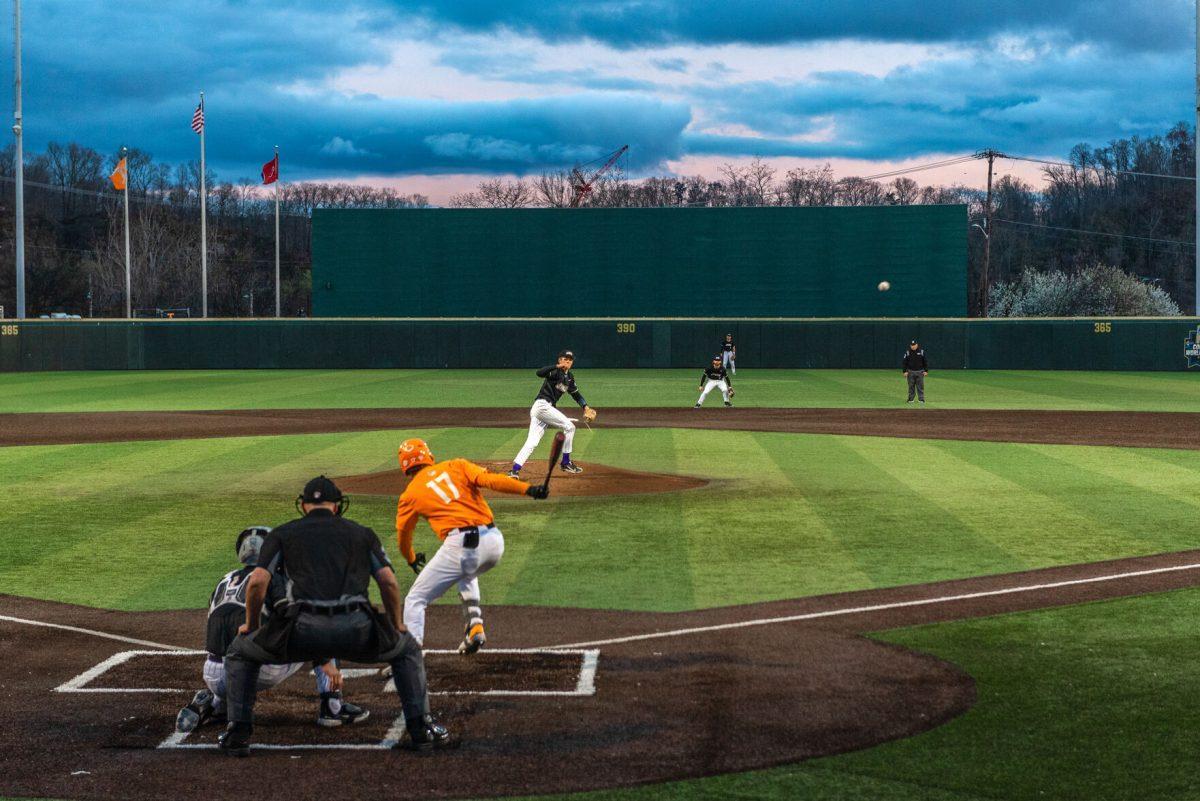 No. 17 Jared Dickey bats against JMU at Lindsey Nelson Stadium. Wednesday Mar 9, 2022.