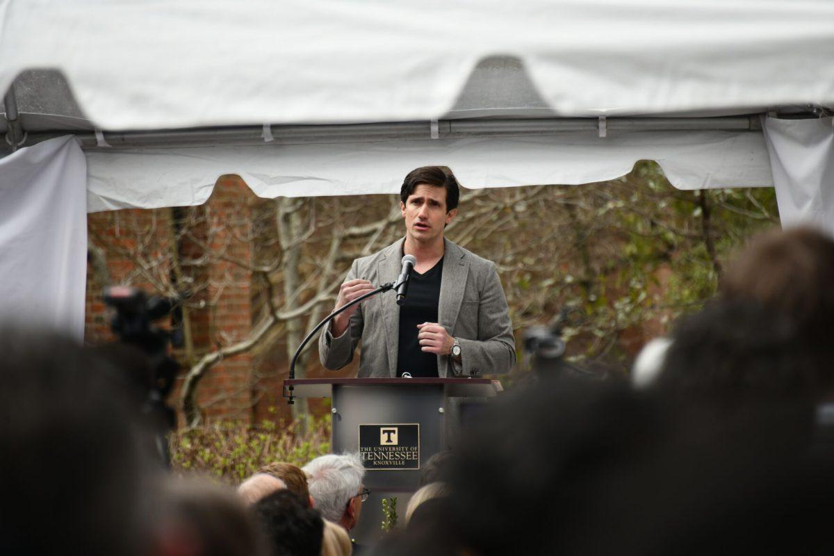Dooley Tombras, president of the Tombras advertising agency, speaks at the dedication of the Tombras School of Advertising and Public Relations on March 25, 2022. 