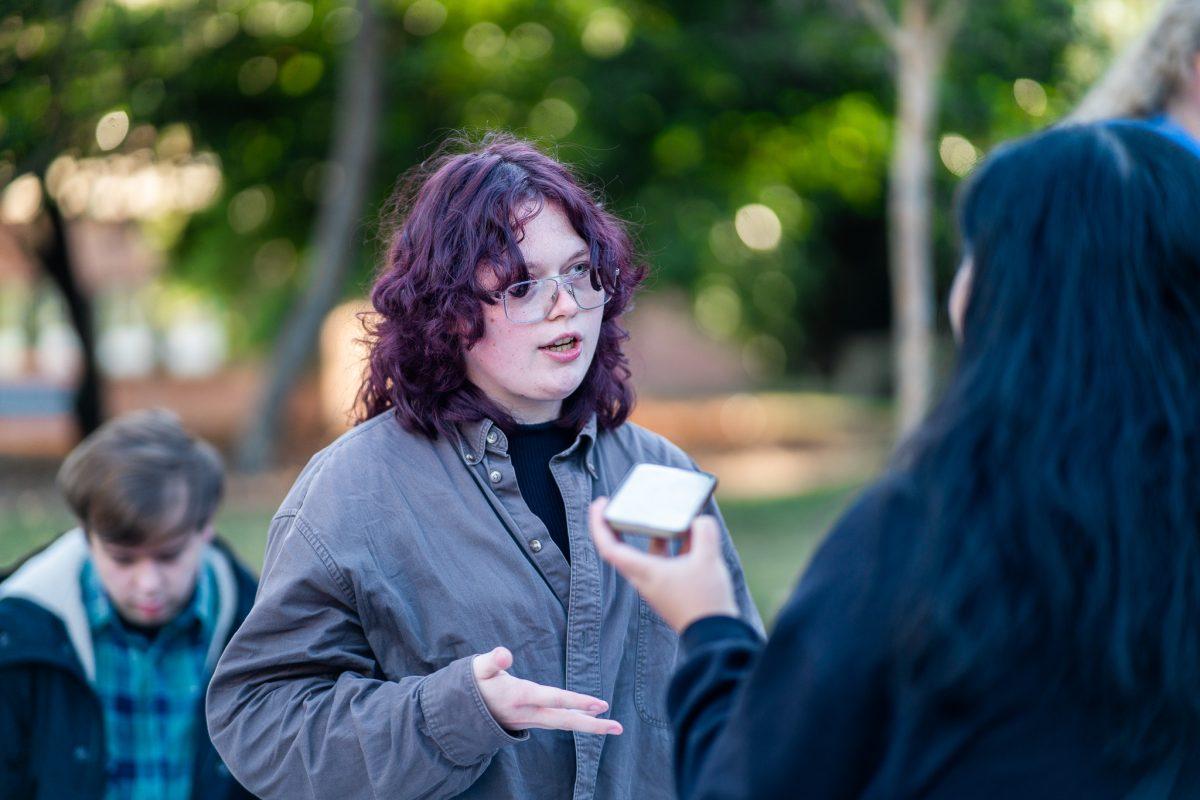 KNOXVILLE, TN - Students and members of the Women's Coordinating Council of UTK chat at the annual 'Take Back the Night' resource fair on Pedestrian Walkway on Wednesday Oct. 19, 2022.