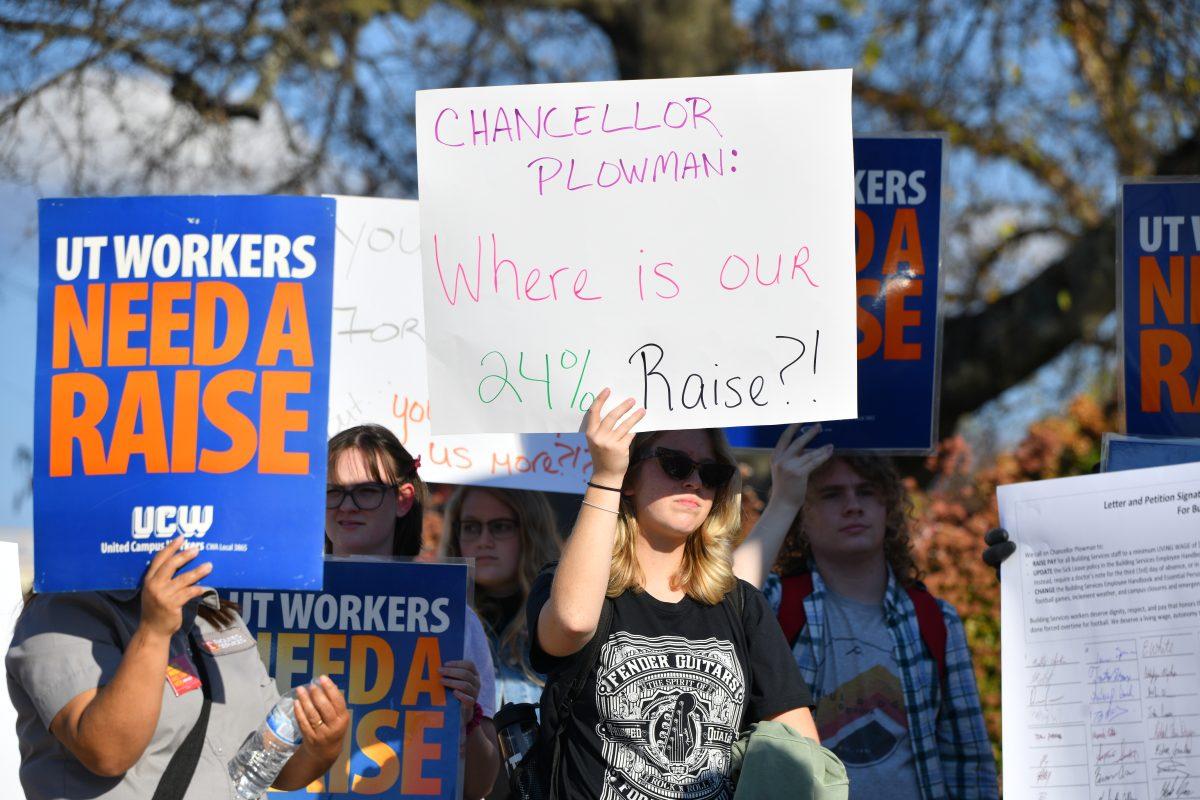 Images from the United Campus Workers rally at the Torchbearer on UTK's campus. Thursday, Nov. 4, 2022. 