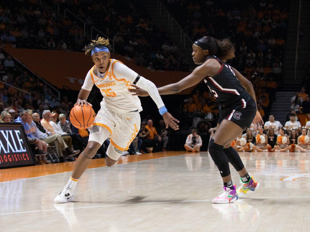University of Tennessee Lady Volunteers basketball player Jordan Horston (25), drives to the rim during a game against the University of South Carolina Gamecocks at Thompson-Boling Arena, Feb. 23, 2023.