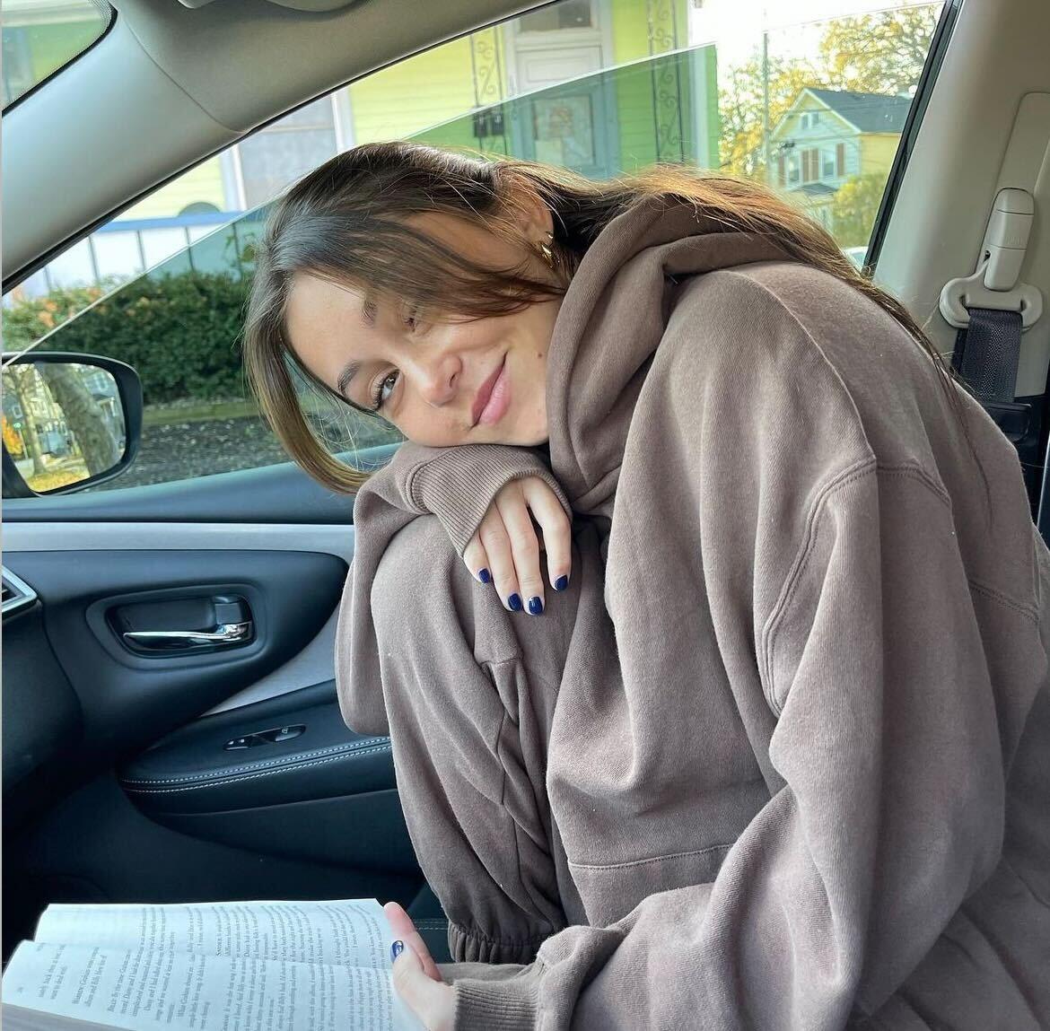 In her final years of college, Sara Carrolli began posting videos about her favorite books. Now, she has almost 160,000 subscribers on YouTube and a steady income.