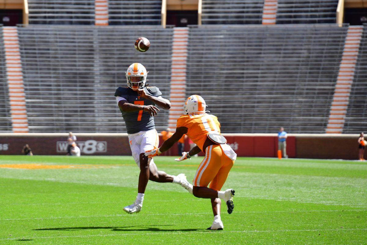 Joe Milton III (7) throws a pass during the Orange and White game at Neyland Stadium. Saturday, Apr. 15, 2023.